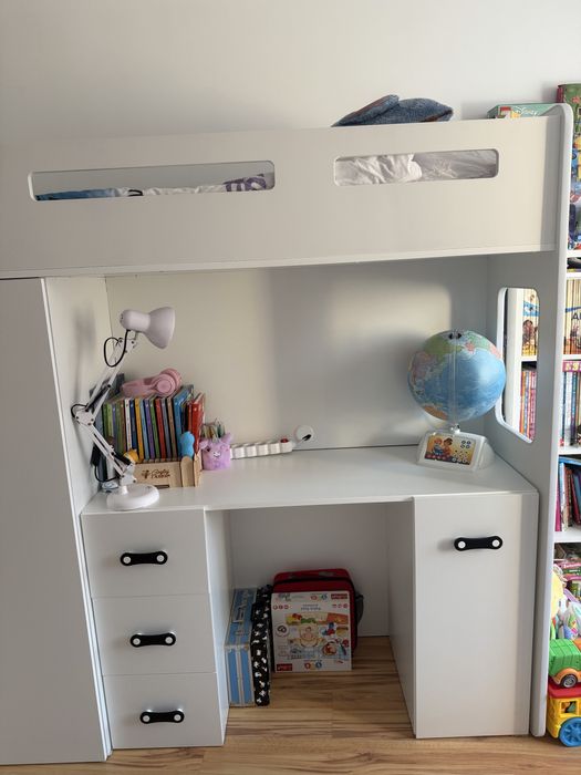 Łóżko piętrowe Zuzia z biurkiem i szafa w zabudowie 200x80