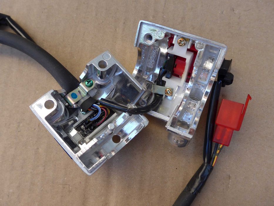 Honda VT 750 Shadow VTX f6c PRZEŁĄCZNIK prawy kierownicy nowy oryg.