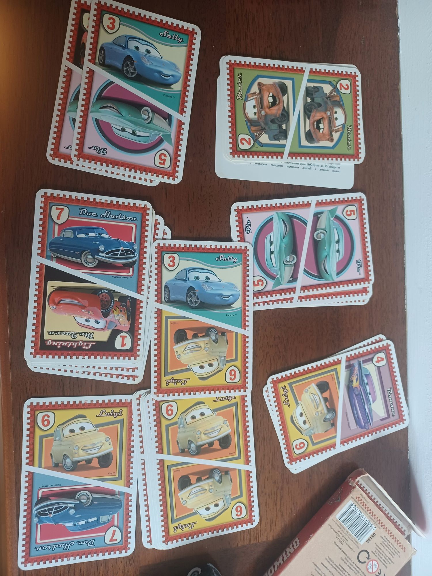 Karty do gry domino Cars + autko