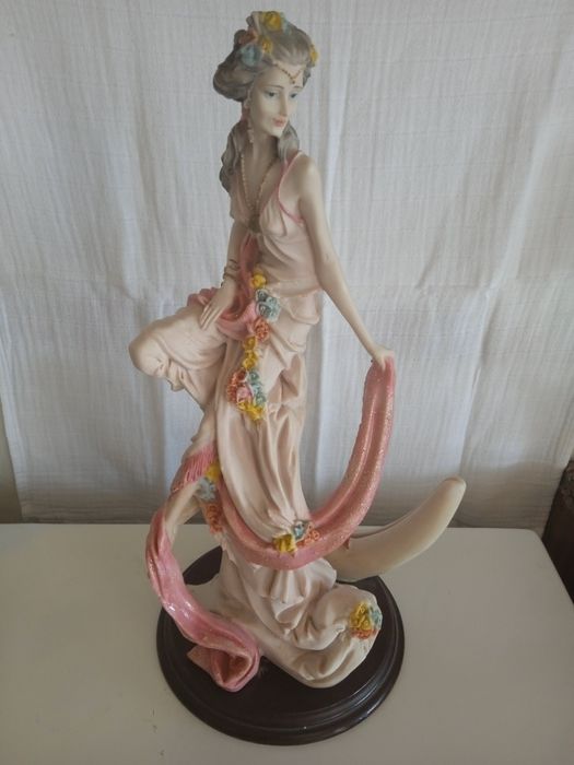 Estatueta  vintage 42cm