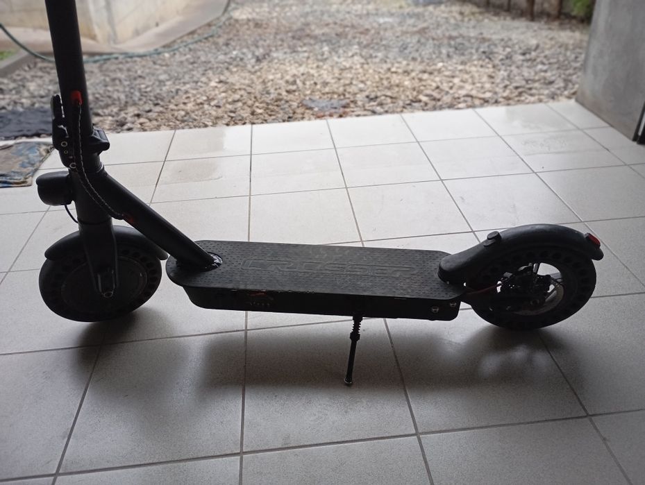 Продам електросамокат grosser e9