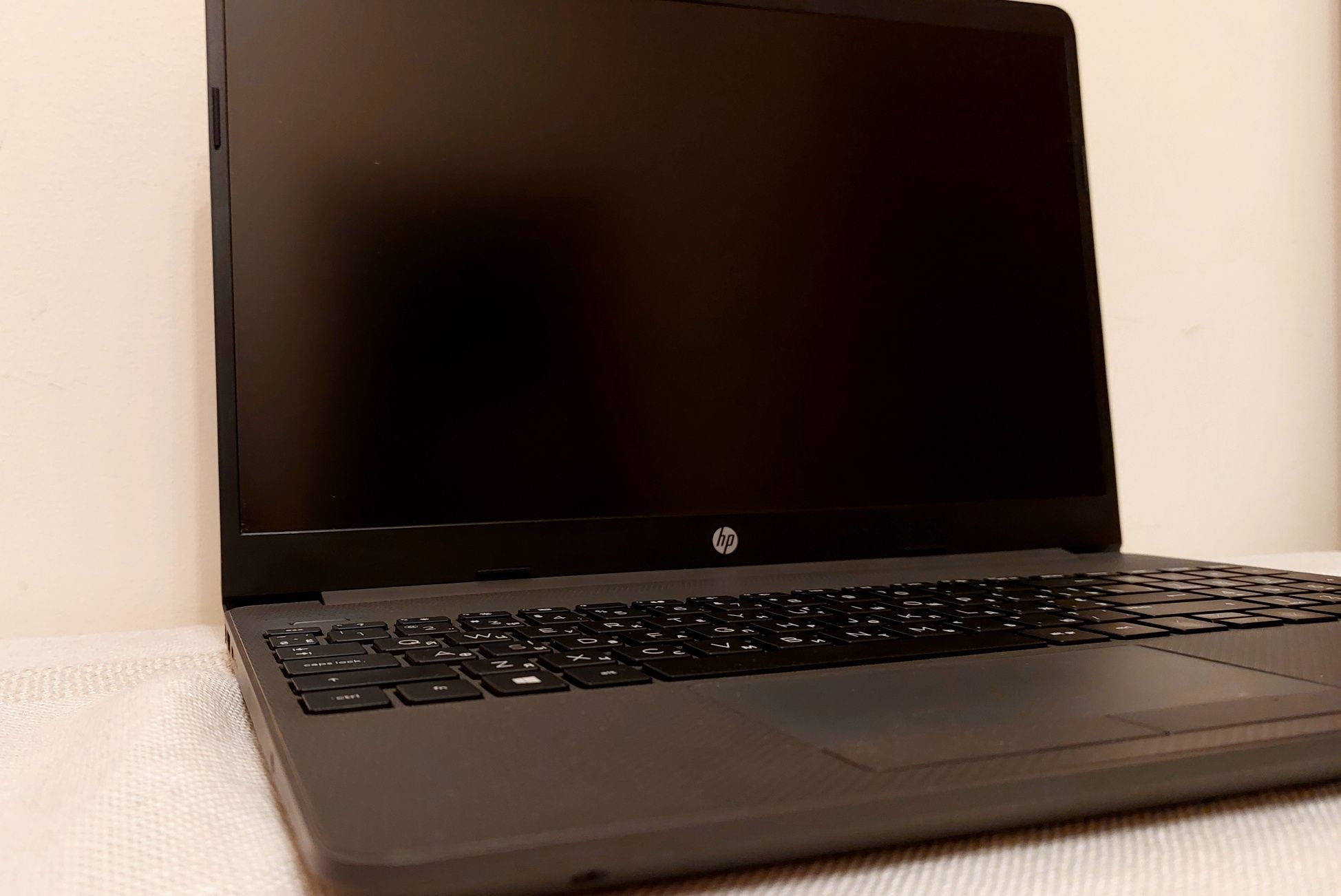 HP Laptop 15 ноутбук новий!