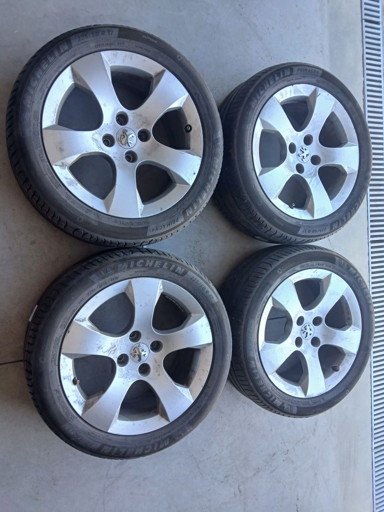4 jantes r17 Peugeot com pneus 225 50 r17 Michelin