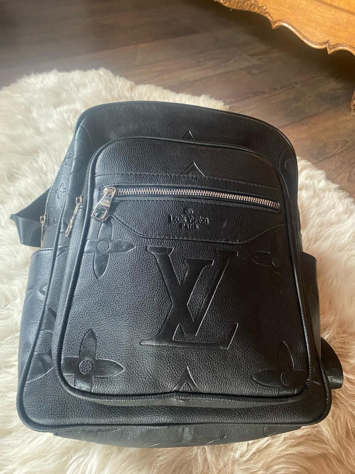 Plecak LV Louis Vuitton czarny unisex