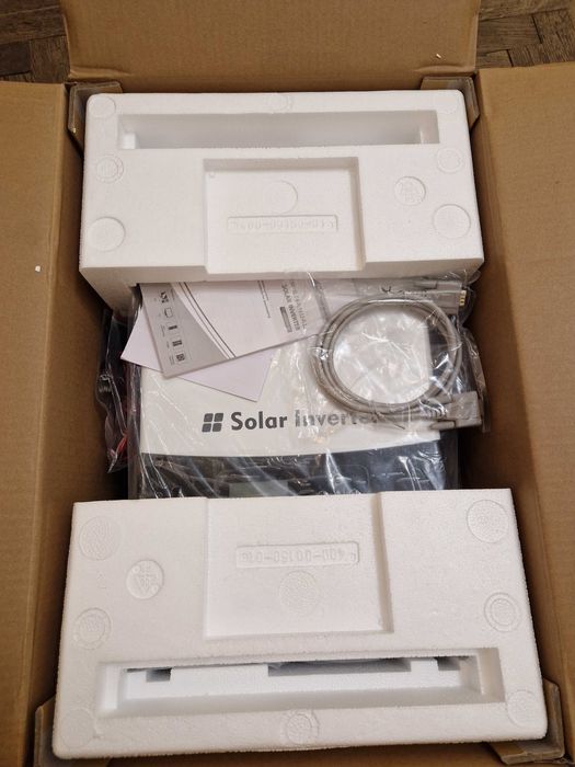 Автономний сонячний інвертор Must 6000W 48V 120A (PV19-6048 WIFI EXP)