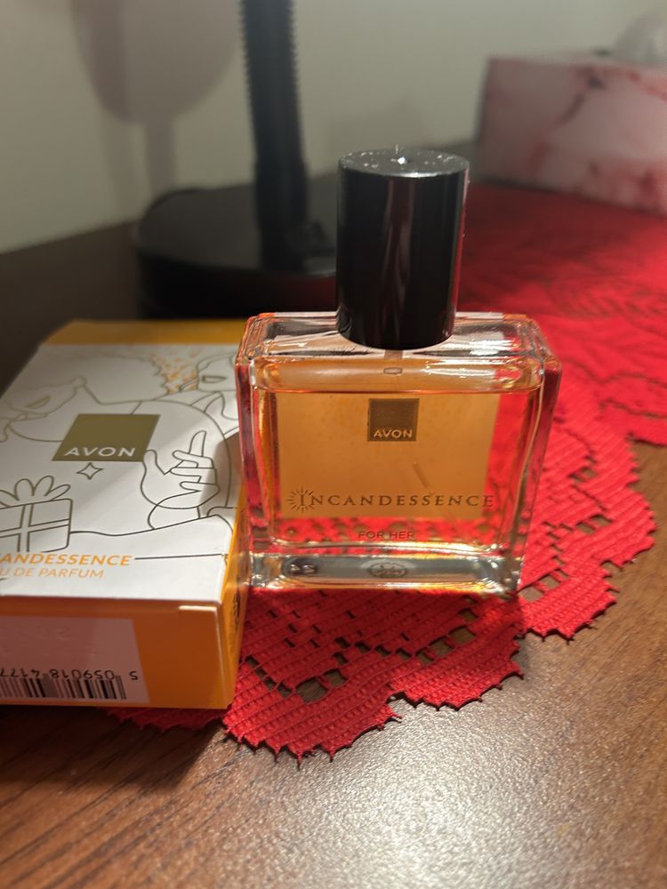 Woda perfumowana Incandessence