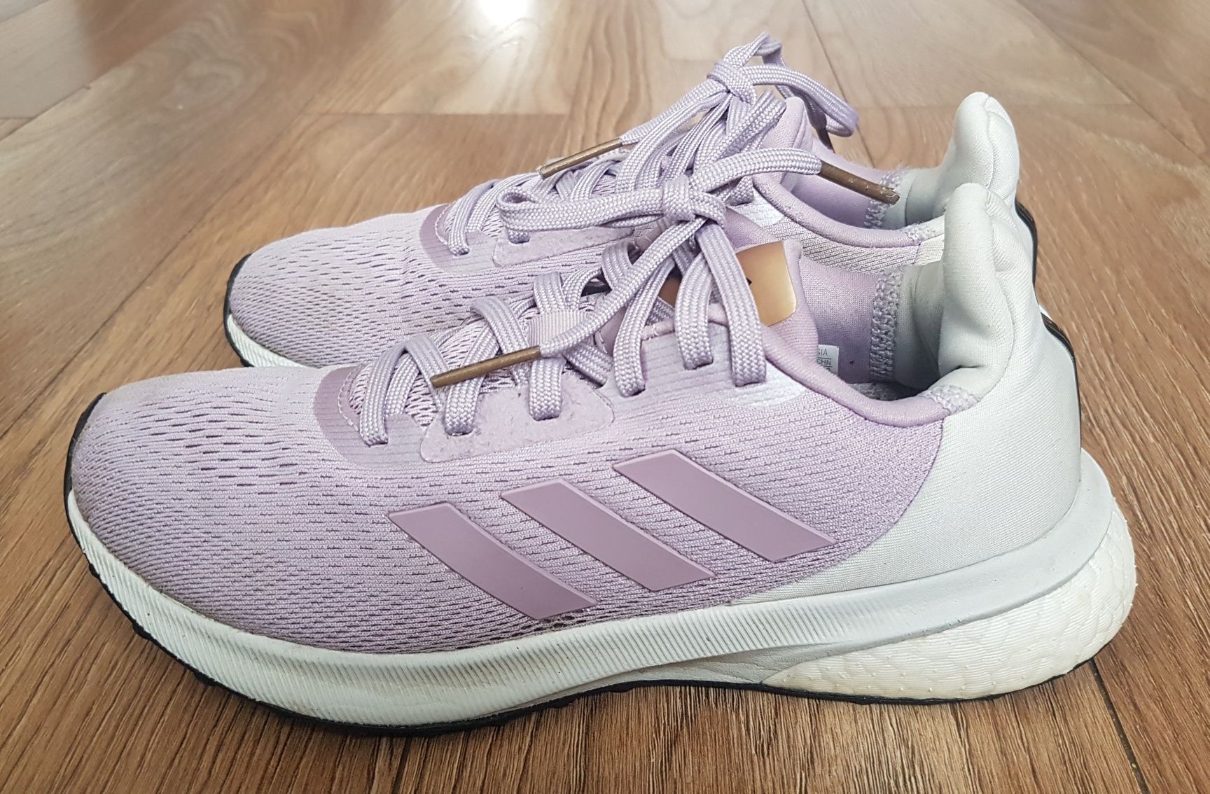 Buty Adidas Astra Run Boost rozmiar 37,5 okazja Sneakers