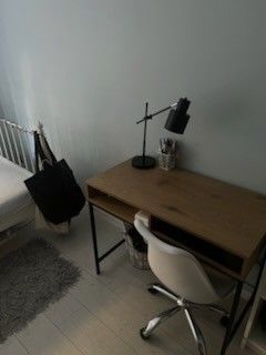 Pokoj w mieszkaniu 3-pokojowym