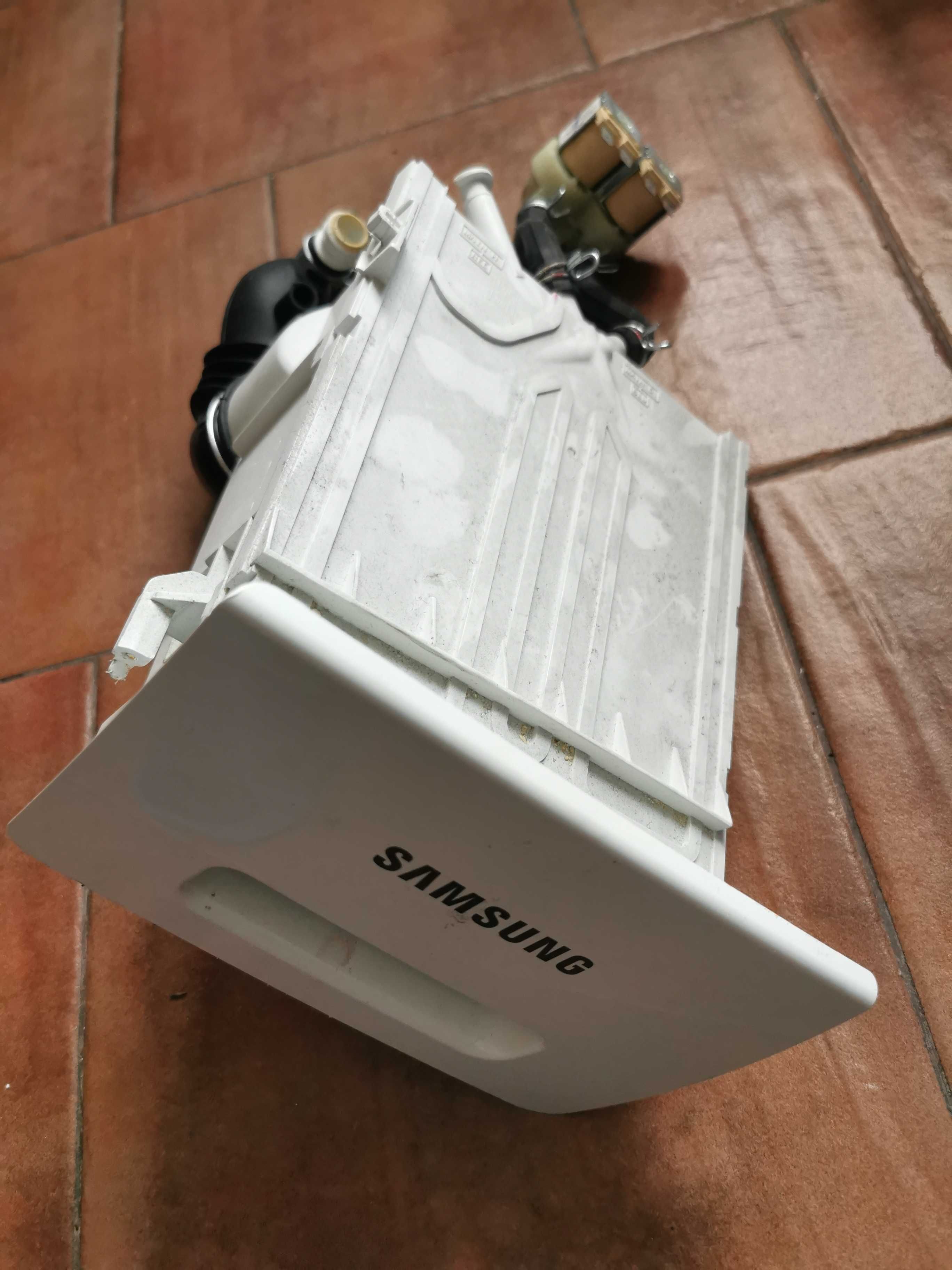 Części pralka Samsung WF0502NUV