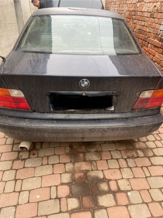 Продам бмв е36 срочно