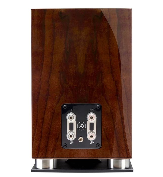 Monitory podstawkowe Fyne Audio F500 SP, wysoki połysk orzechowe