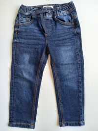 Jeansy chłopięce Reserved spodnie jeansowe r. 98 na gumie