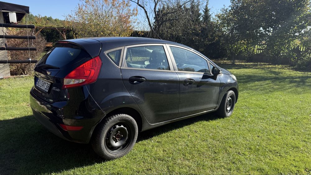 Ford Fiesta MK7_2010