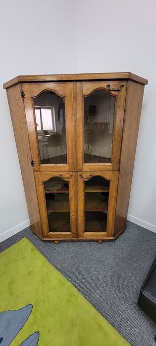Piękna, narożna, dębowa szafka również pod tv