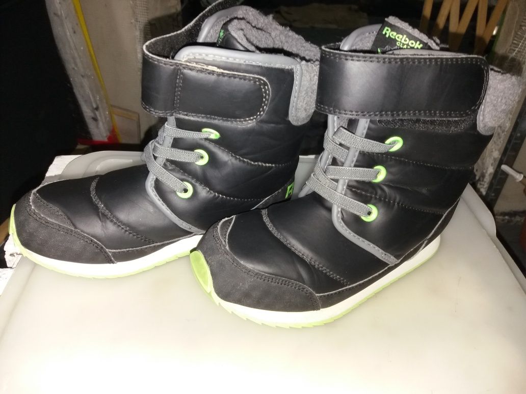 Buty zimowe chłopięce Reebok 31.5