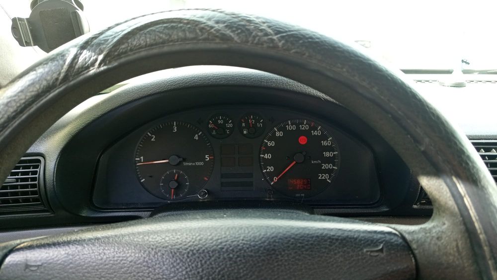 Vendo Audi A4 1.9 TDI