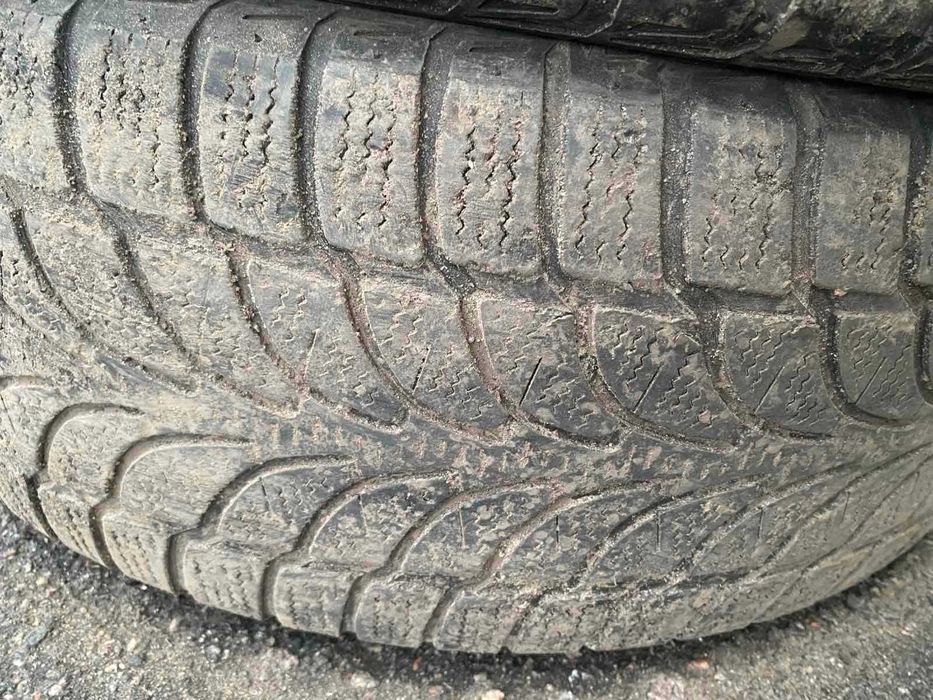 Продам Гуму R18 б/у