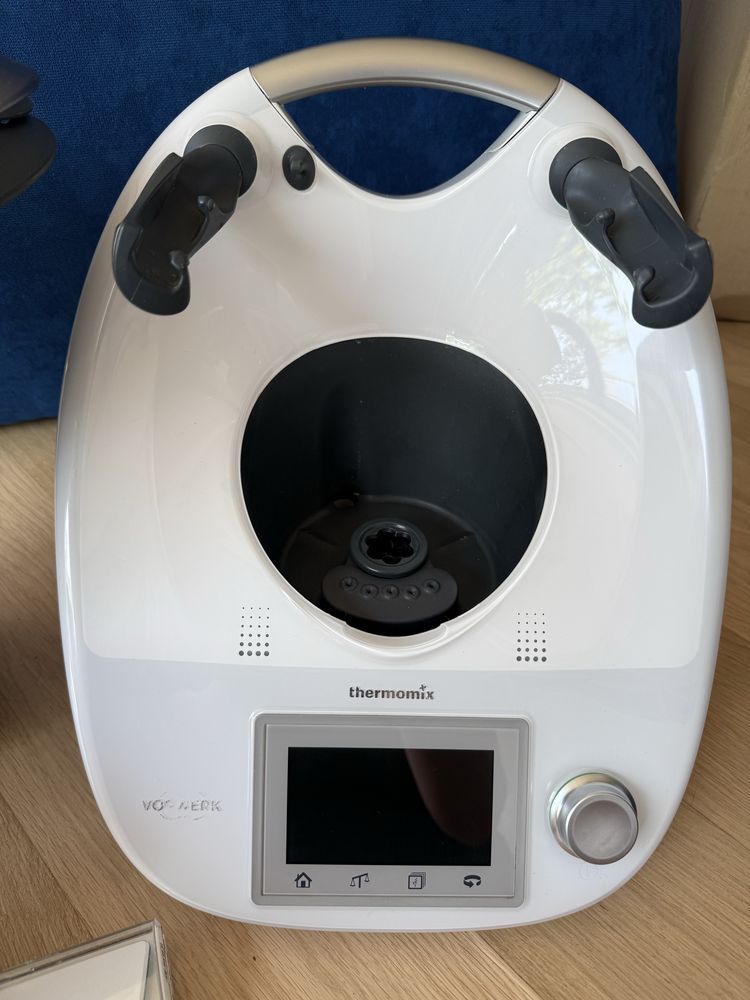 Thermomix 5 w zestawie 2 garnki