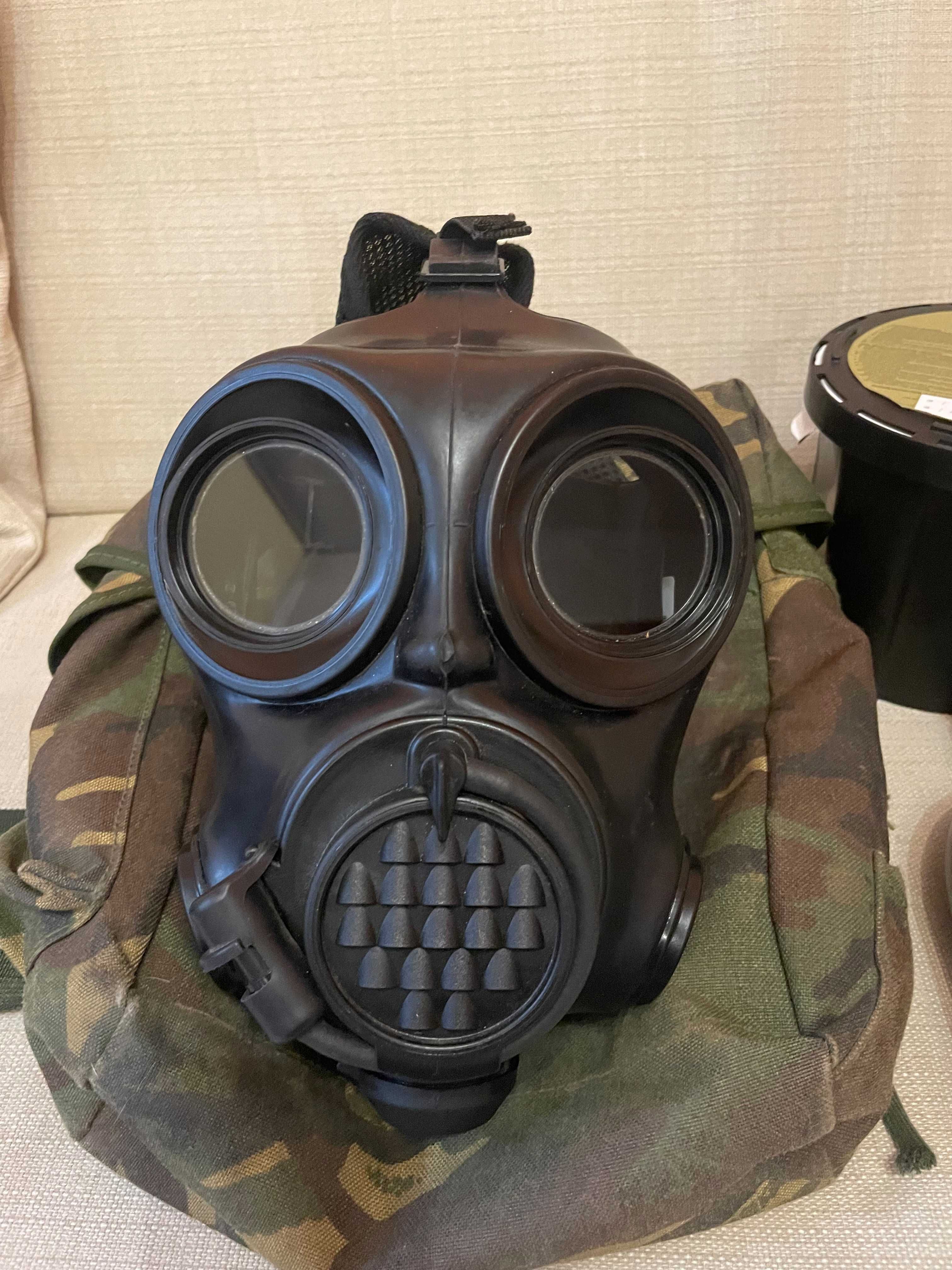 Maska przeciwgazowa OM-90 (Mira CM-7M) Rz.2 + Bidon, filtr - ulepszona