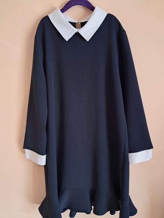 Sukienka ala Wensday