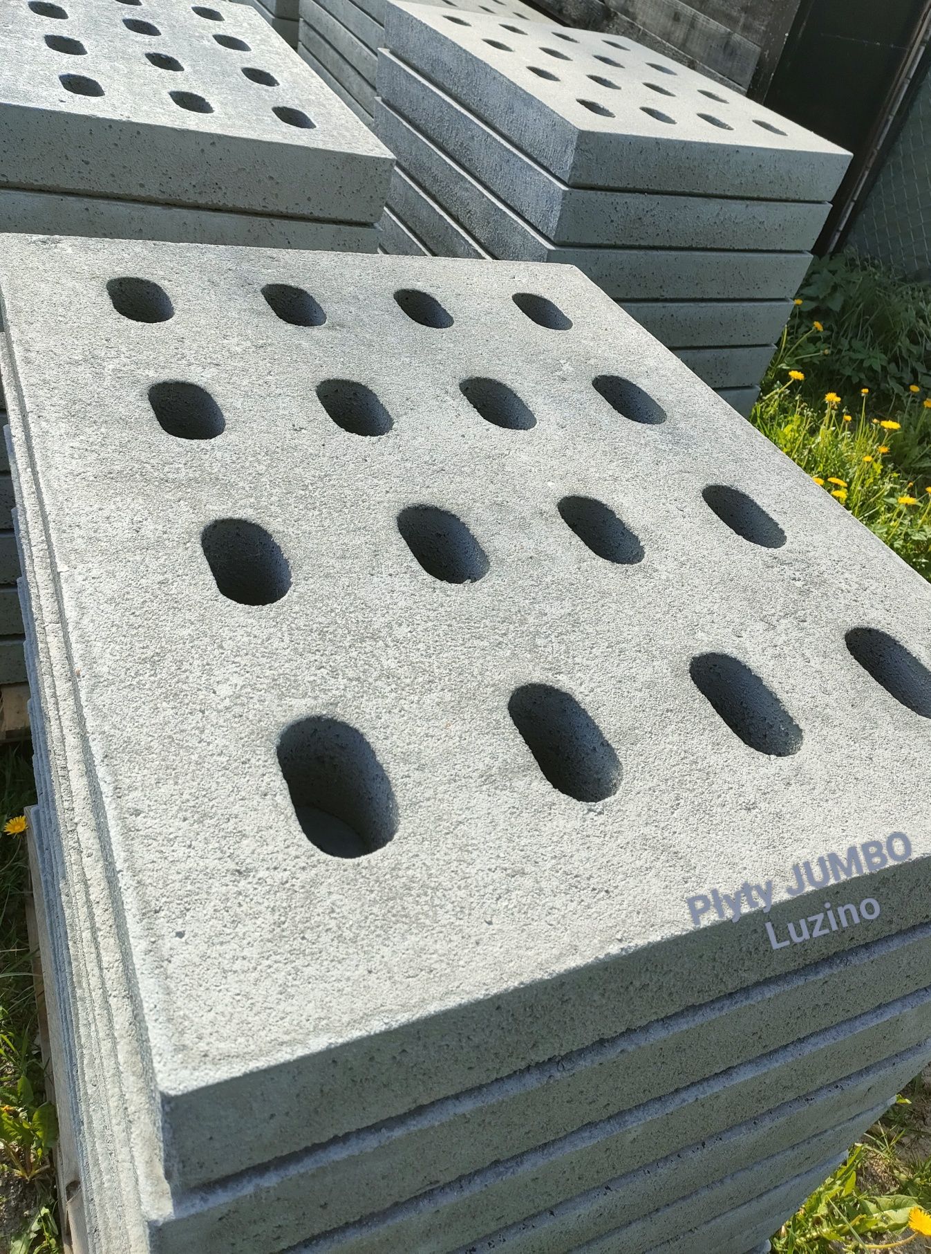 Płyty betonowe JUMBO YOMB 100x75x12,5cm