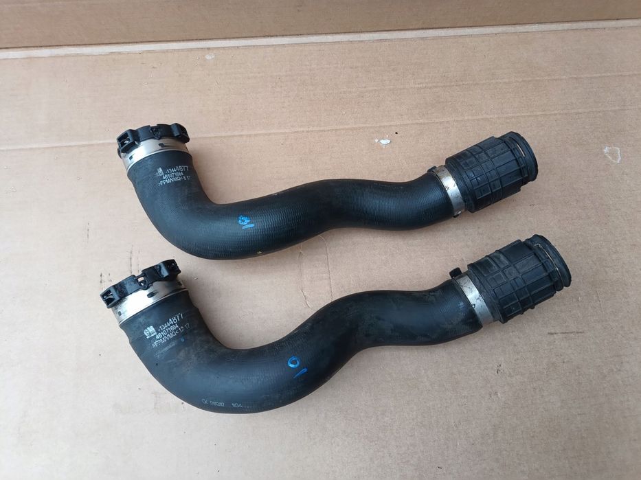 opel insignia b 17r- 1.6 cdti wąż rura przewód powietrza turbiny 13444877