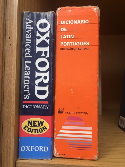 Livro Alemão e dicionarios ingles e Latim