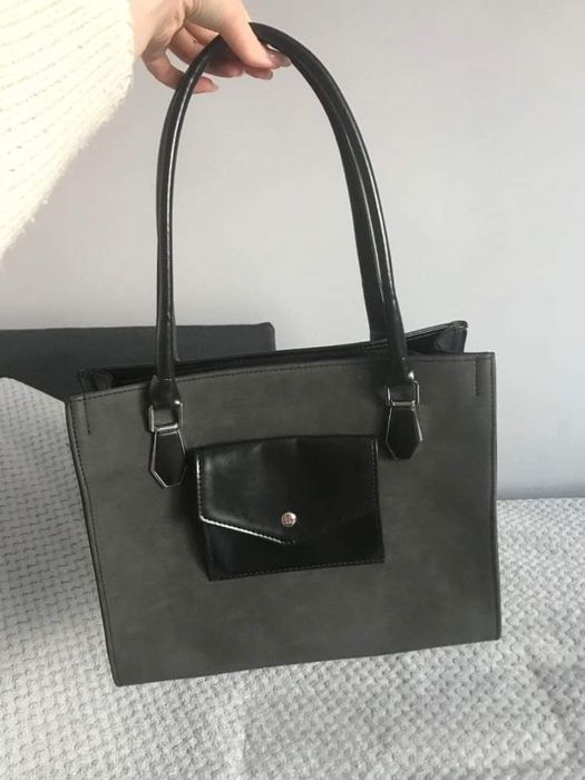 Czarna torebka Karen