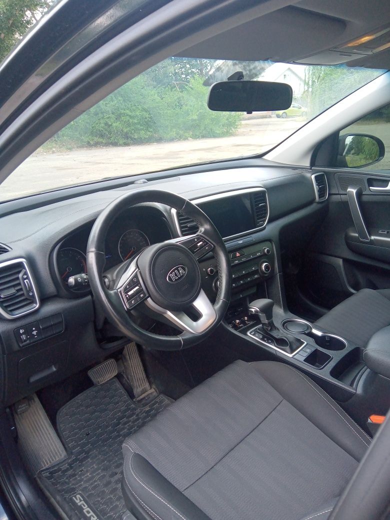 Продам автомобіль Kia Sportage 2021 р.