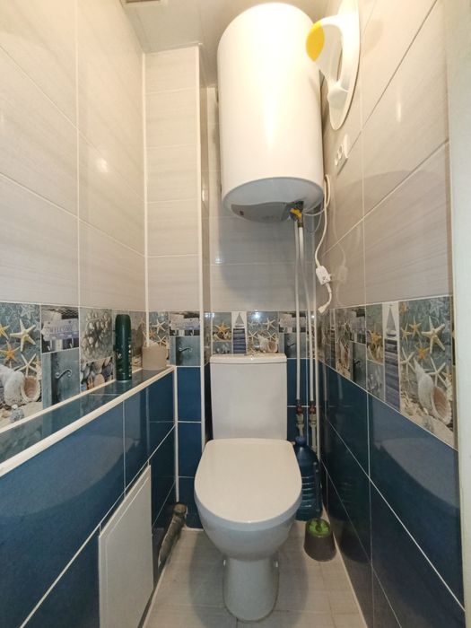 4 квартира, поруч Сильпо, правий берег.