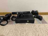 Ігрова приставка X box 360