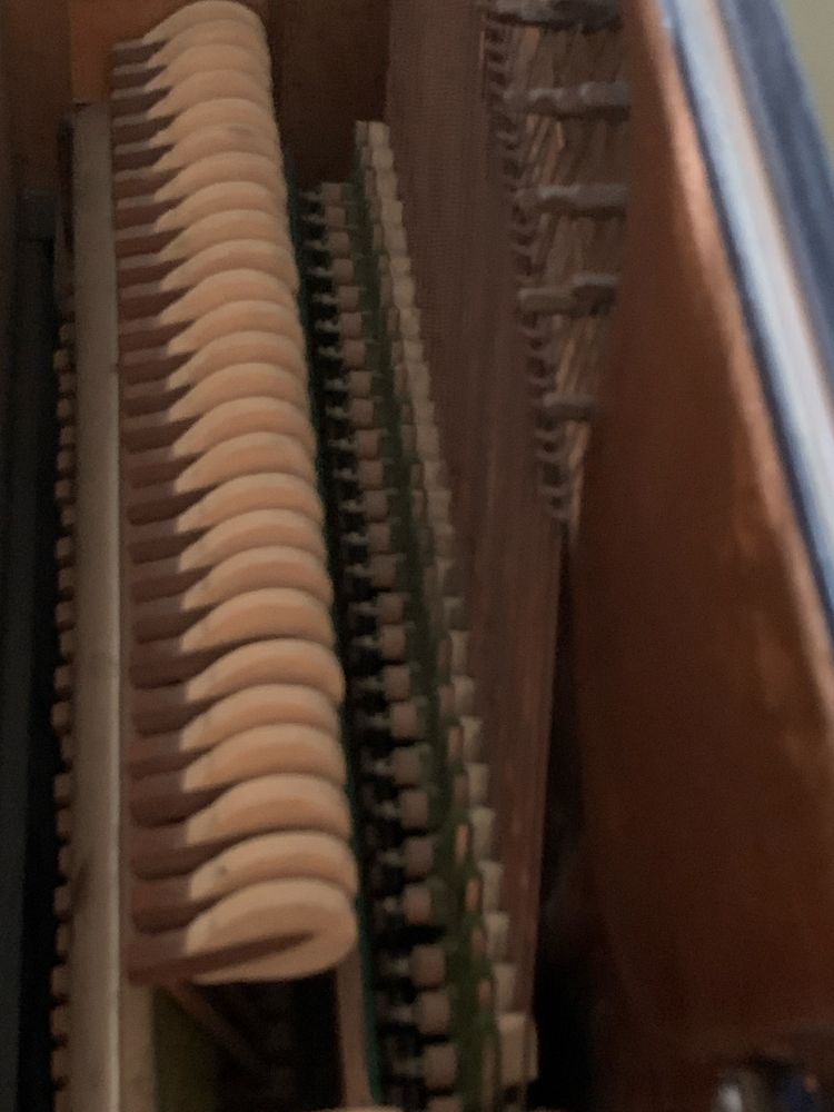 Pianino koncertowe marki Lindner