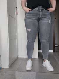 Spodnie jeans M'sara r 32