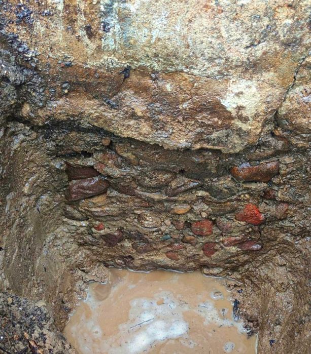 Podbijanie fundamentów, naprawy fundamentów, ankrowanie