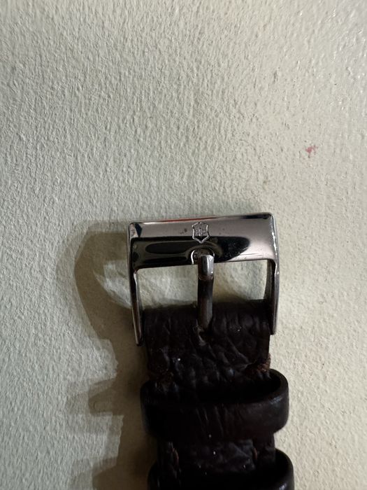 Годинник Victorinox