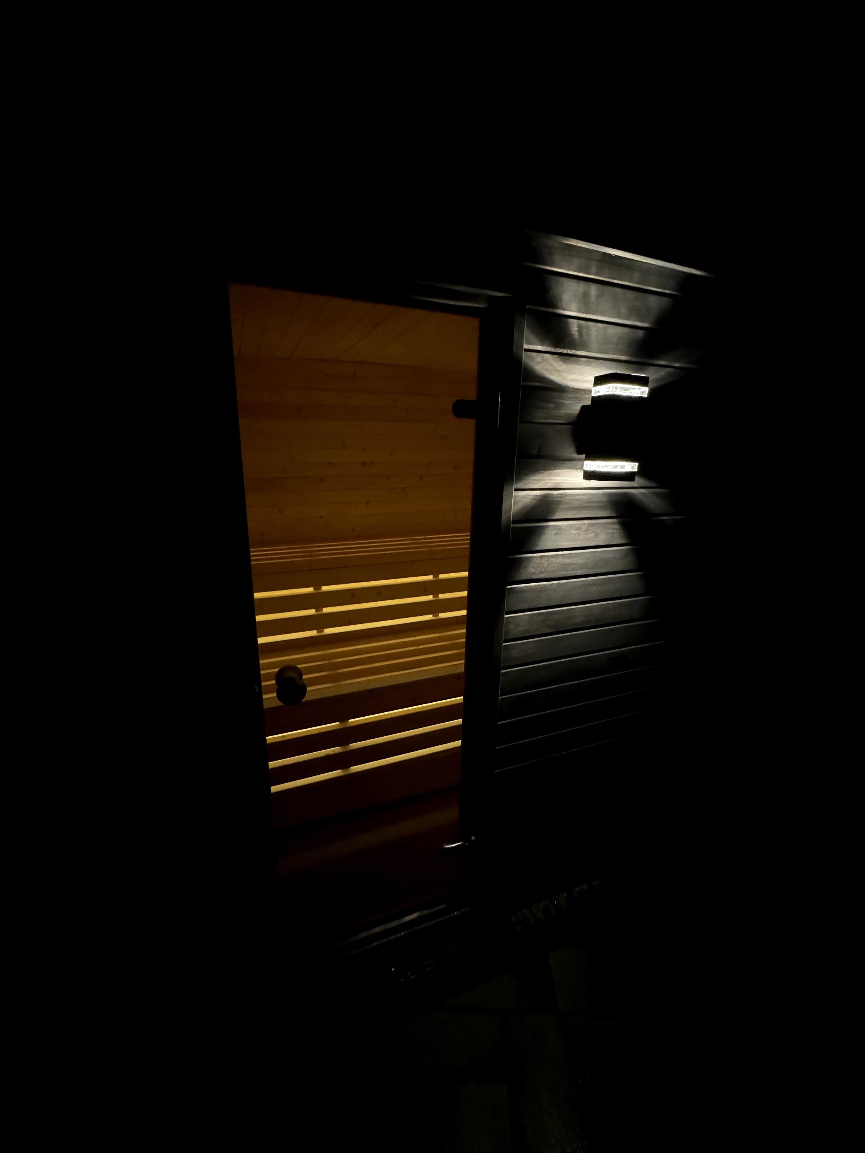 Kwadratowa sauna ogrodowa, 200cm Quadro Premium dobierz piec i dodatki