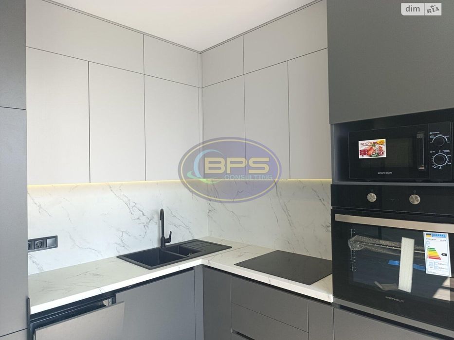 Вид, який закохує з першого погляду!