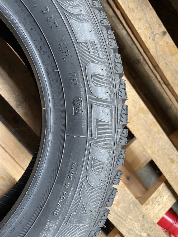 Opona zimowa Fulda 185/60R14 KM3 nowe