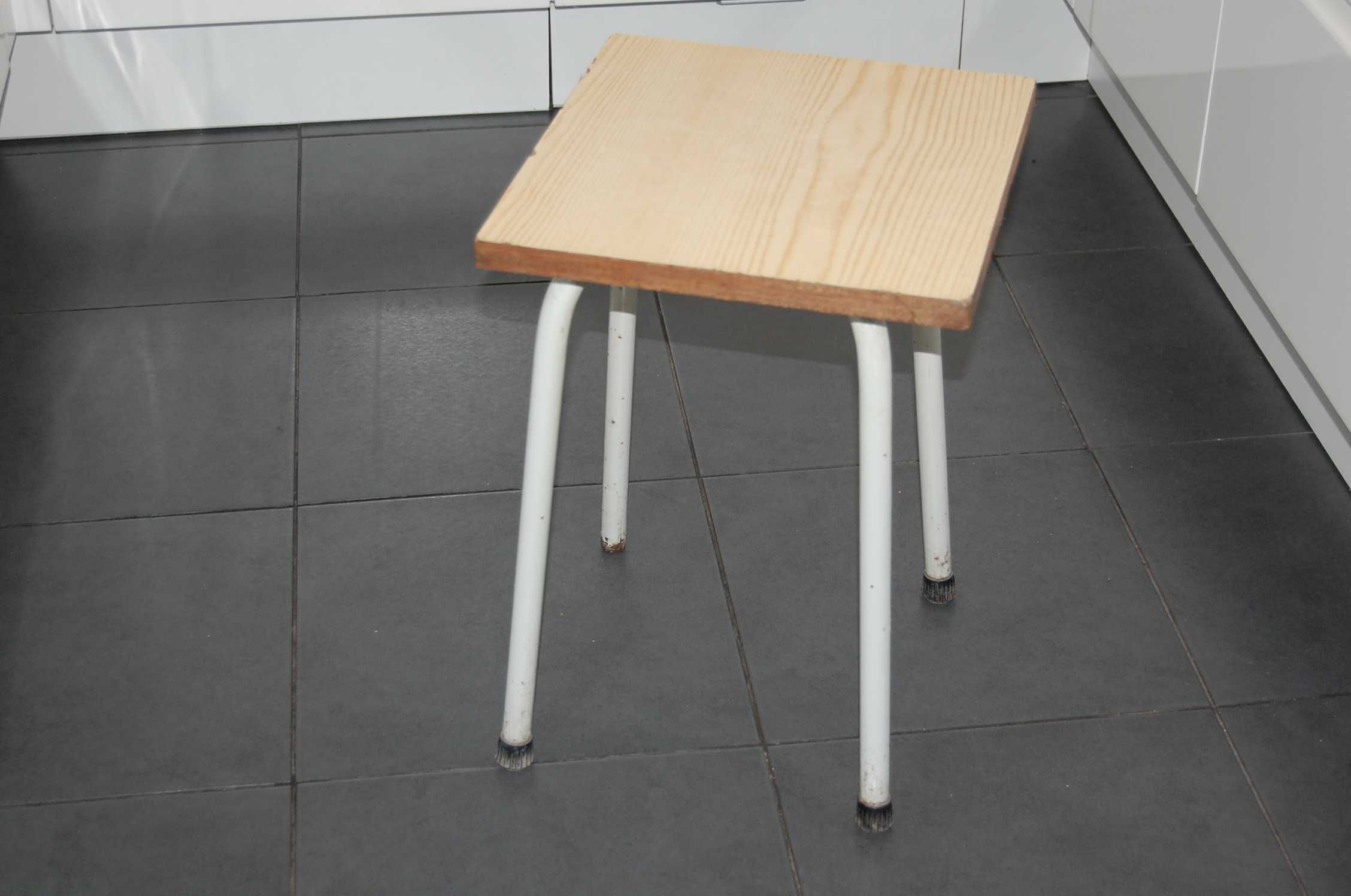 Taboret, stołek warsztatowy drewniano-metalowy - PRL