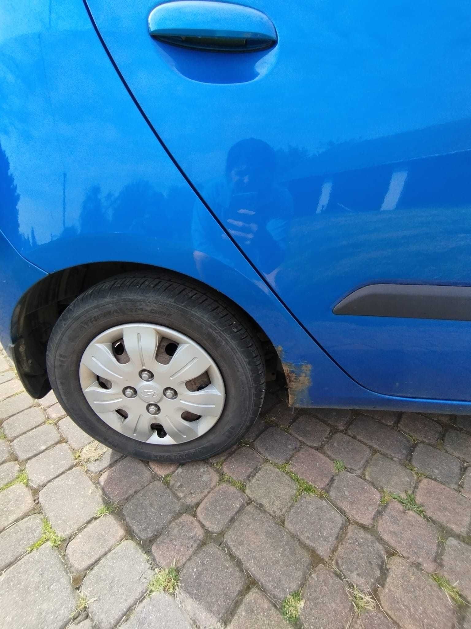 samochód osobowy Hyundai i10