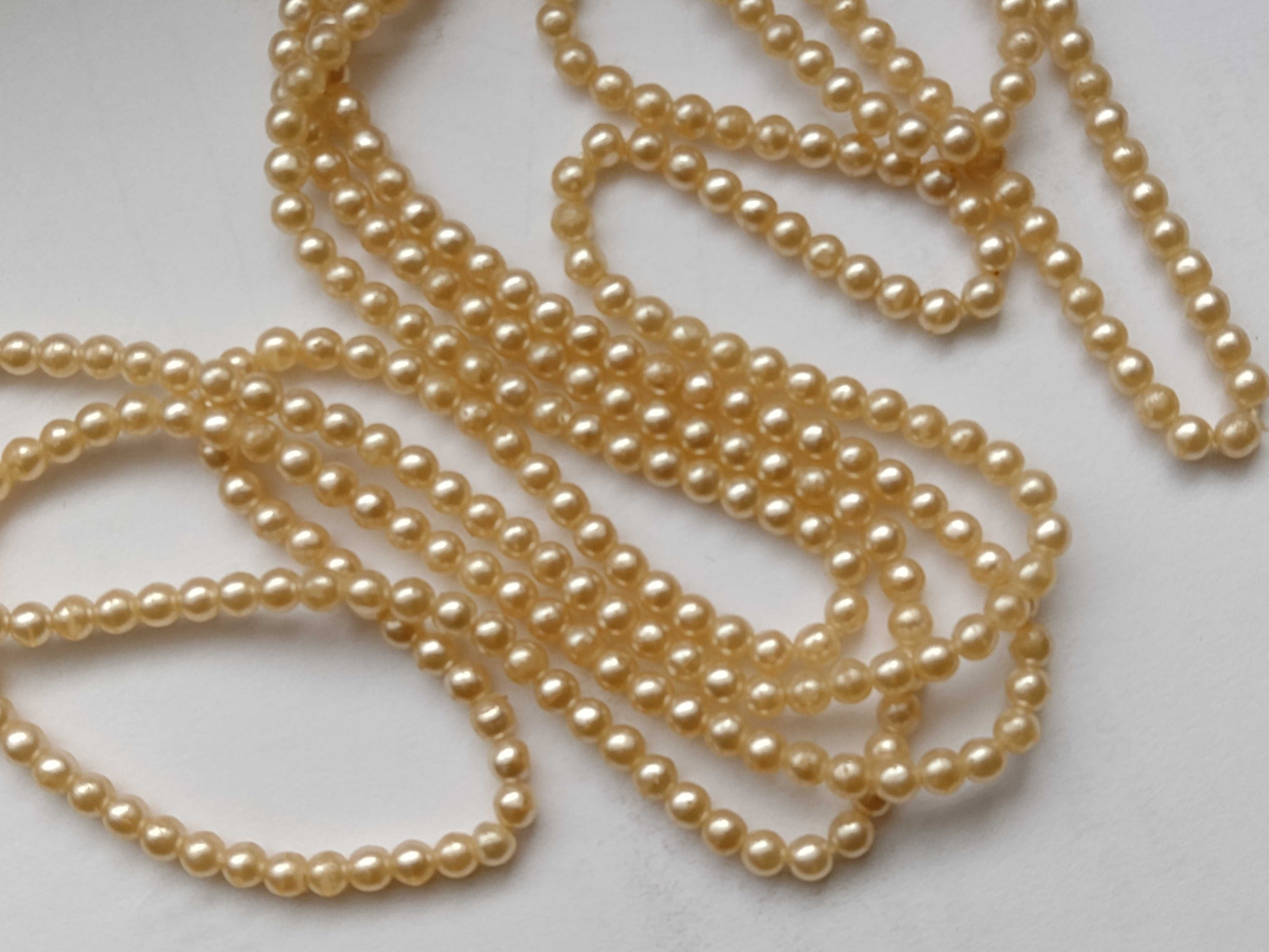 Korale Perły Sztuczna biżuteria - długi sznur