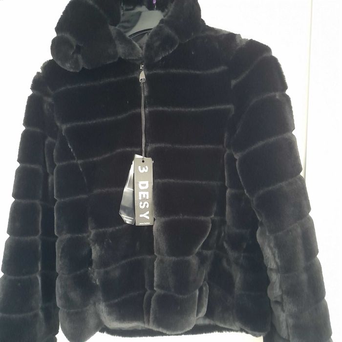 Шубка ,шуба з еко хутра