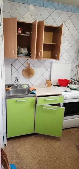 продам 2х,комн.квартиру Метро Спортивная