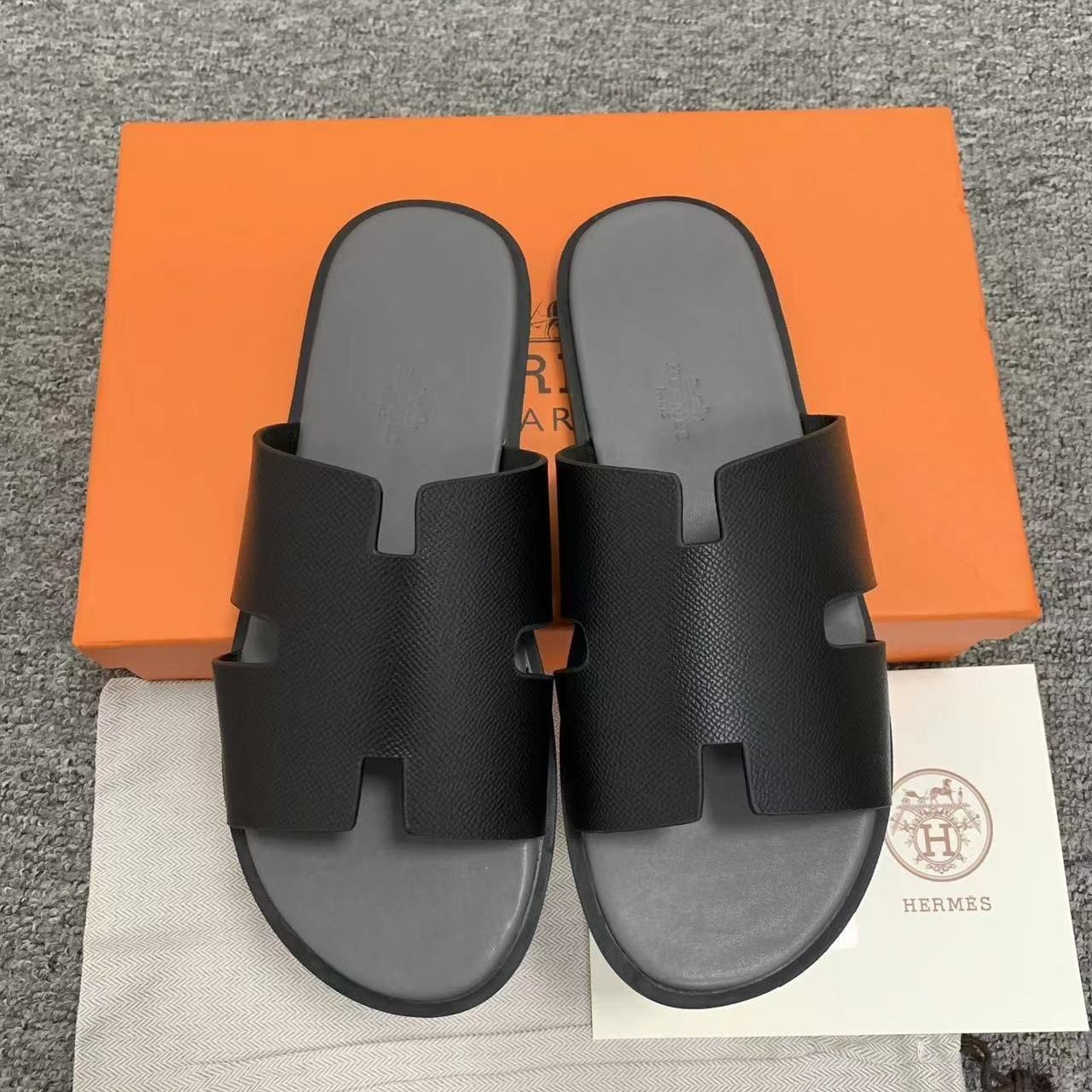 Тапочки ерме/Hermes slippers