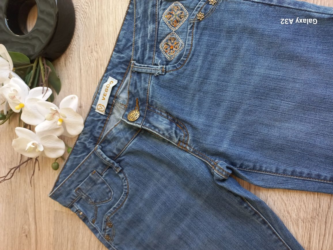 Spodnie jeansowe. Stan jak nowe l/xl
