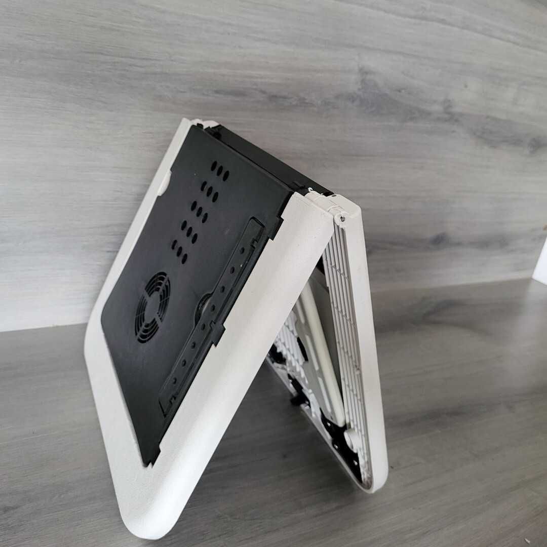 składany stolik pod laptopa z chłodzeniem regulowany przenośny