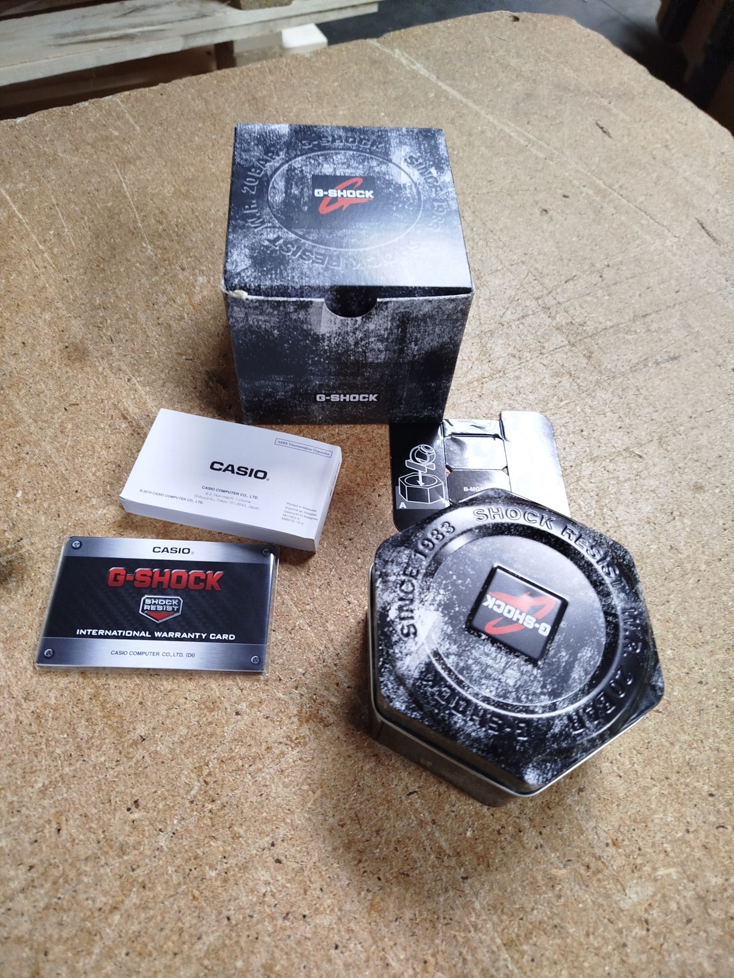 Zegarek G shock Elegancki
