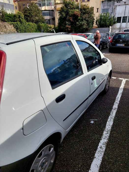 Fiat Punto 31/10/2000