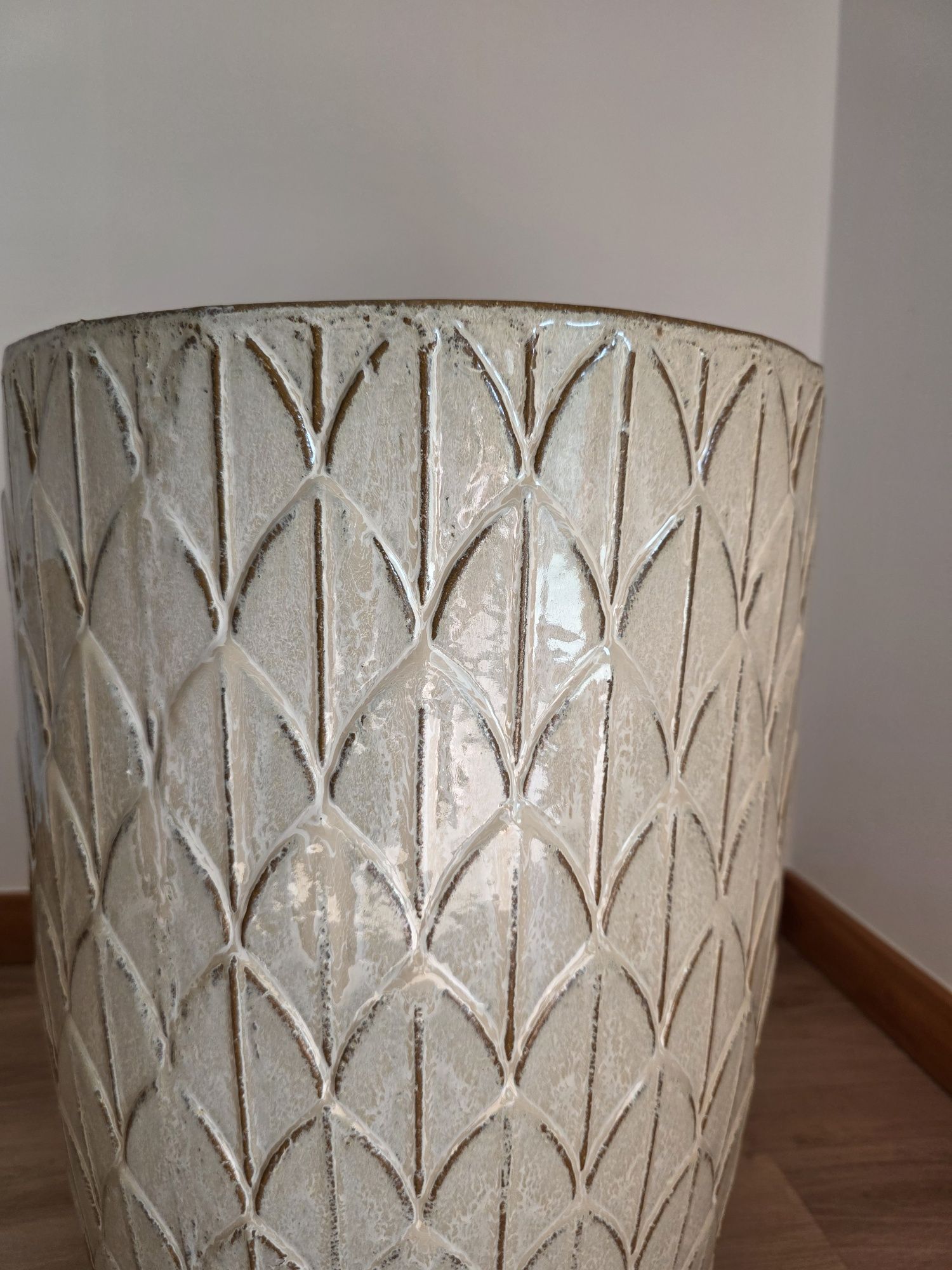 Vendo vaso grande em cerâmica