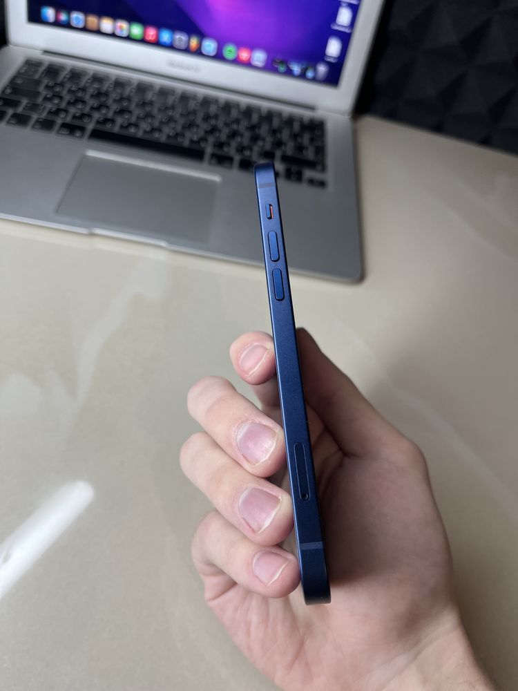 Iphone 12 128GB Blue в отличном состоянии